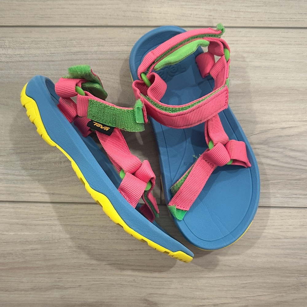 Teva sandals size 1 girls